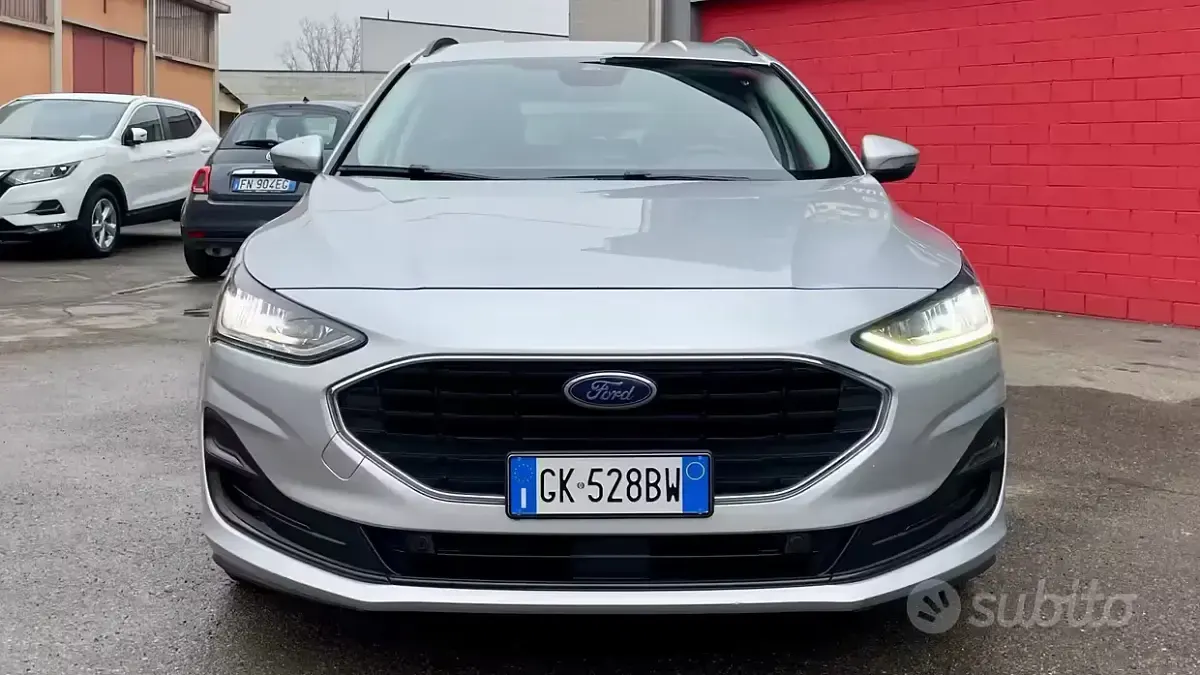 Usata Ford Focus Business Edition 120 CV (88 kW) 2022 Grigio Station wagon
