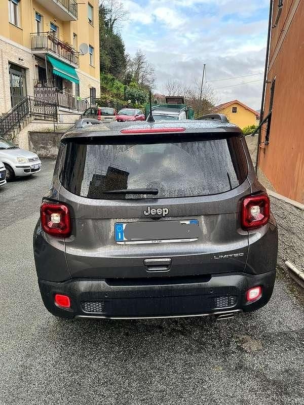 Usata Jeep Renegade Limited 120 CV (88 kW) 2019 Grigio SUV