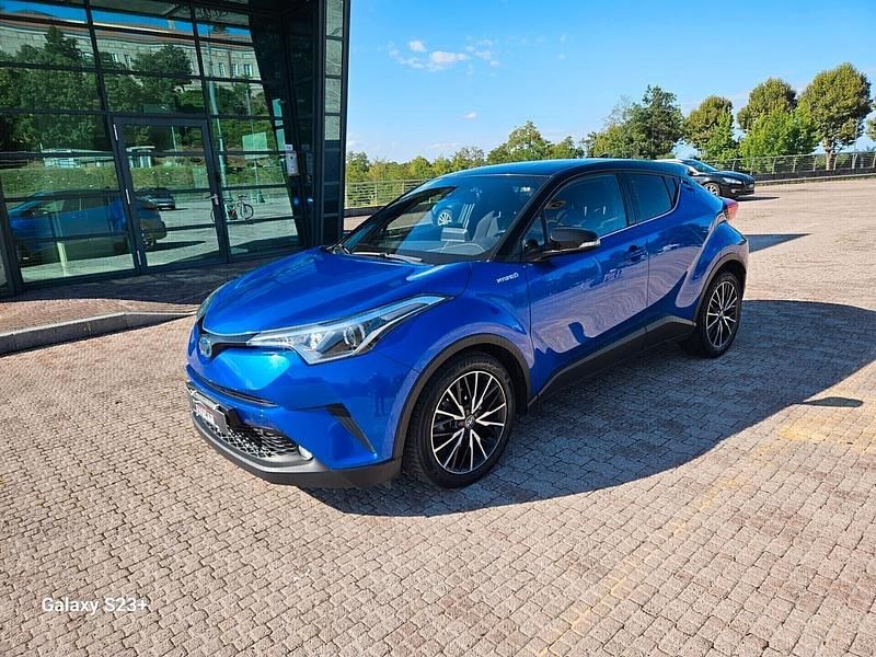 Usata Toyota C-HR 97 CV (71 kW) 2018 Blu SUV
