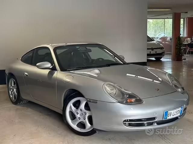 Usata Porsche 911 Carrera 301 CV (221 kW) 2001 Grigio Coupé