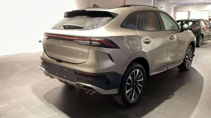 Usata EVO Evo 6 177 CV (130 kW) 2024 Grigio SUV