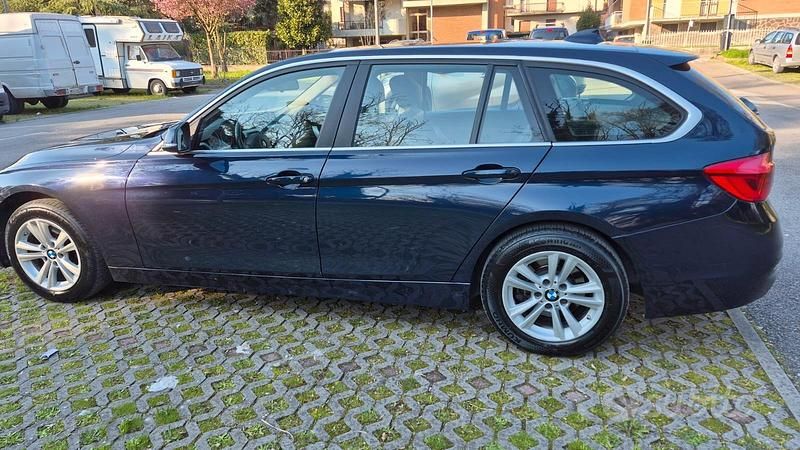 Usata BMW 316 2017 Blu Station wagon