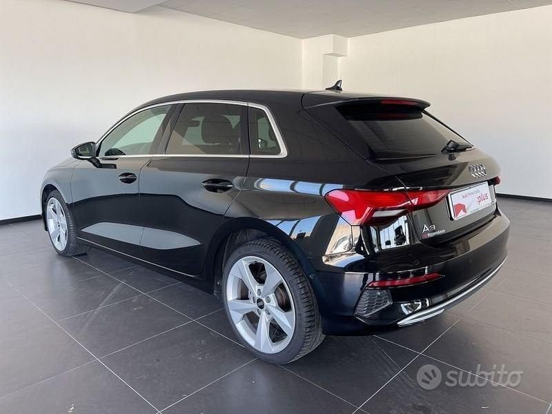 Usata Audi A3 Sportback Design 150 CV (110 kW) 2021 Nero Utilitaria