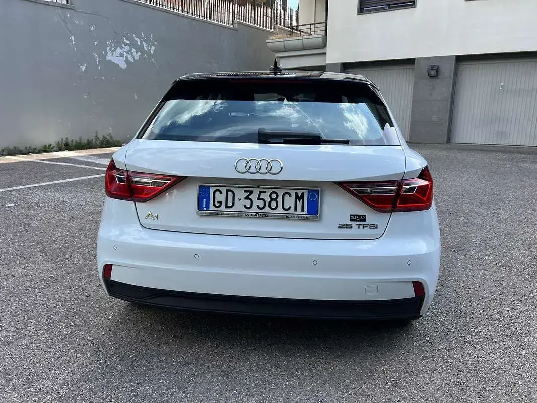 Usata Audi A1 Sportback Admired 95 CV (69 kW) 2019 Bianco Utilitaria