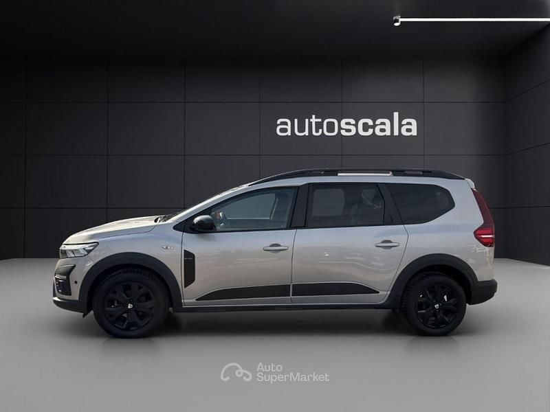 Usata Dacia Jogger Extreme 101 CV (74 kW) 2022 Blue marine Monovolume