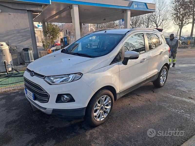 Usata Ford Ecosport Titanium 125 CV (91 kW) 2017 Bianco SUV
