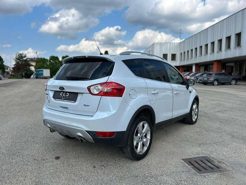 Usata Ford Kuga Individual 163 CV (119 kW) 2012 Bianco SUV