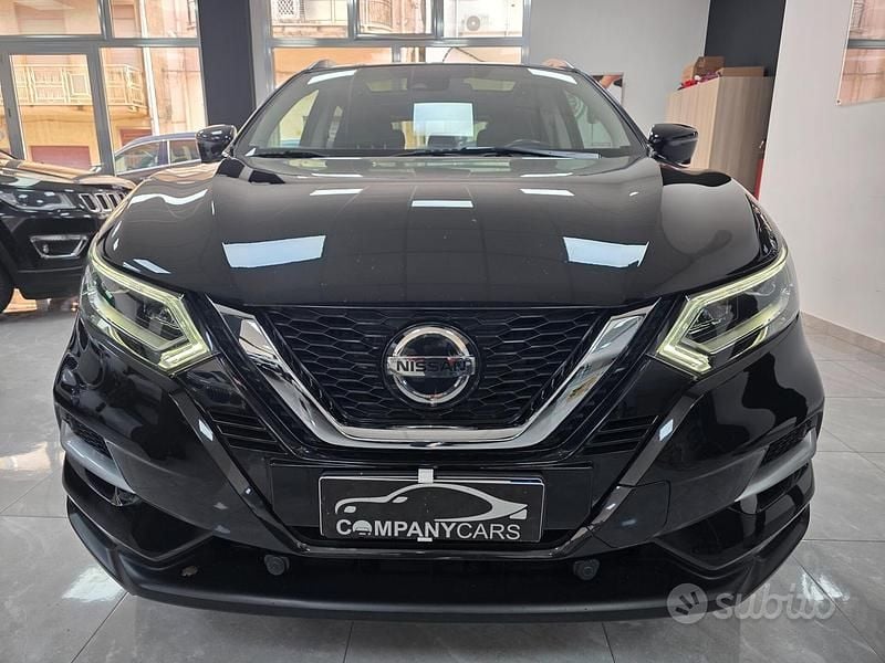 Usata Nissan Qashqai N-Connecta 116 CV (85 kW) 2021 Nero SUV