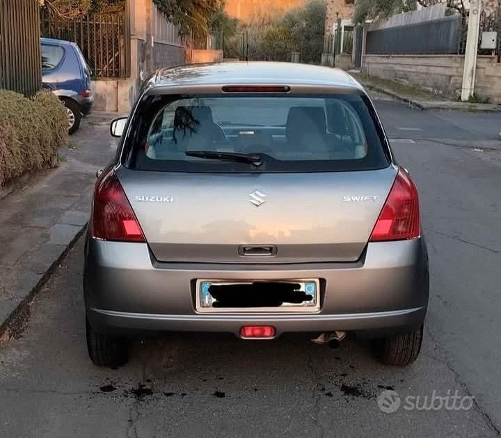 Usata Suzuki Swift 70 CV (51 kW) 2008 Grigio Utilitaria
