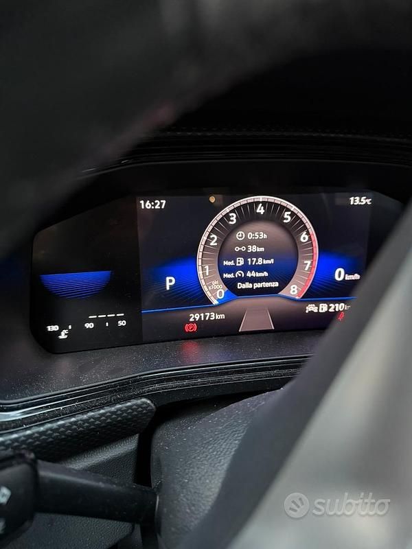 Usata VW T-Cross Style 110 CV (80 kW) 2022 Grigio SUV