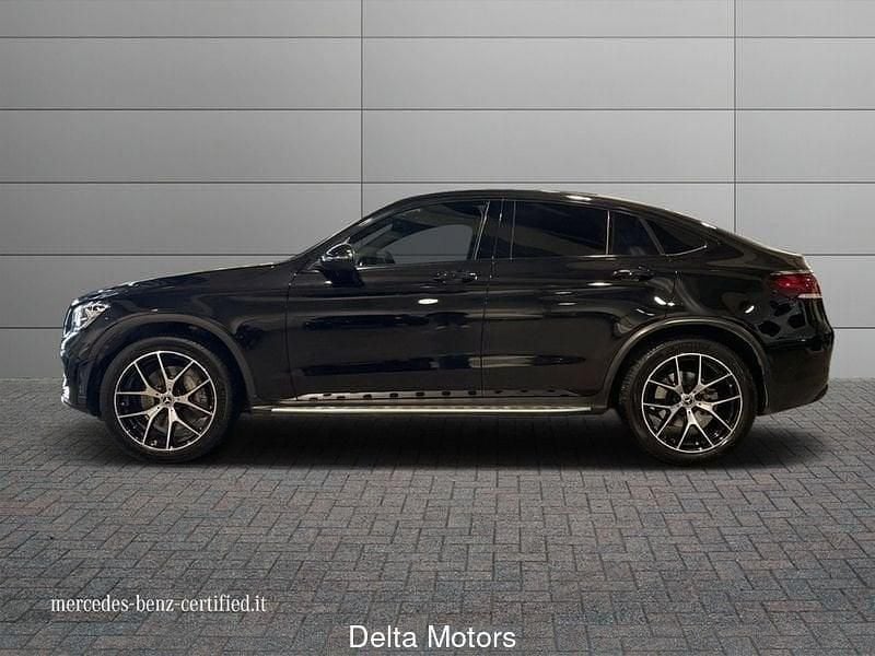 Usata Mercedes GLC300 Edition 320 CV (235 kW) 2022 Nero Coupé