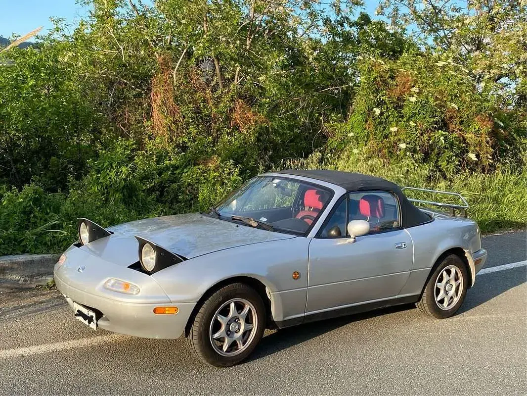 Usata Mazda MX5 90 CV (66 kW) 1996 Argento Cabrio
