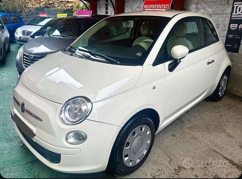Usata Fiat 500 69 CV (50 kW) 2011 Bianco Berlina