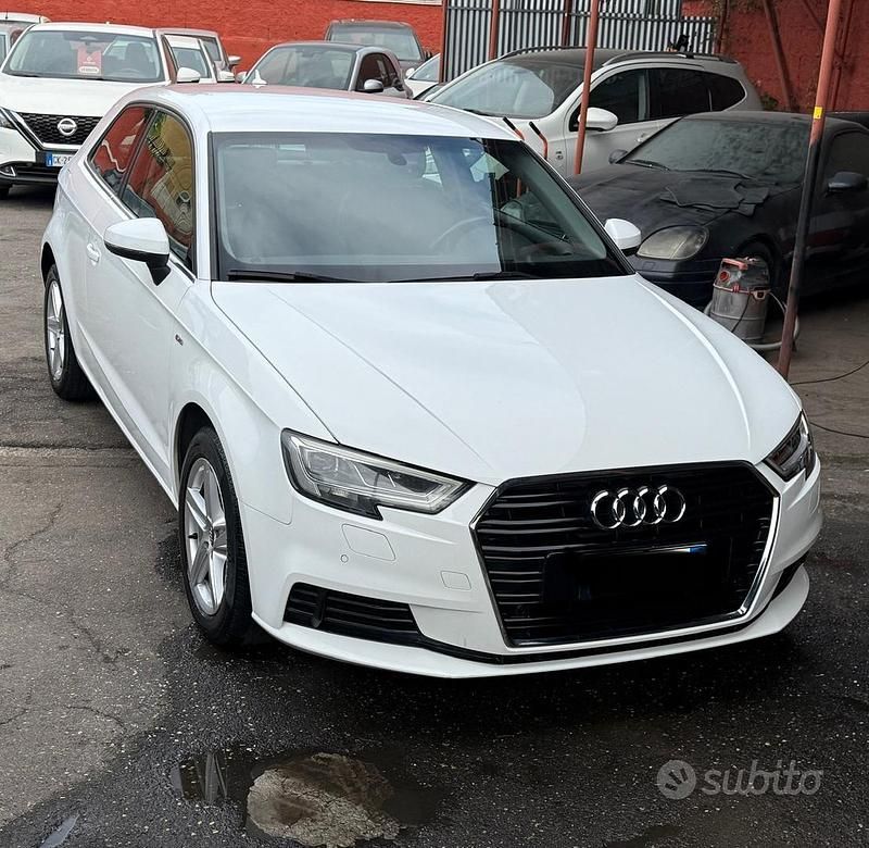 Usata Audi A3 Sport 116 CV (85 kW) 2017 Bianco Berlina