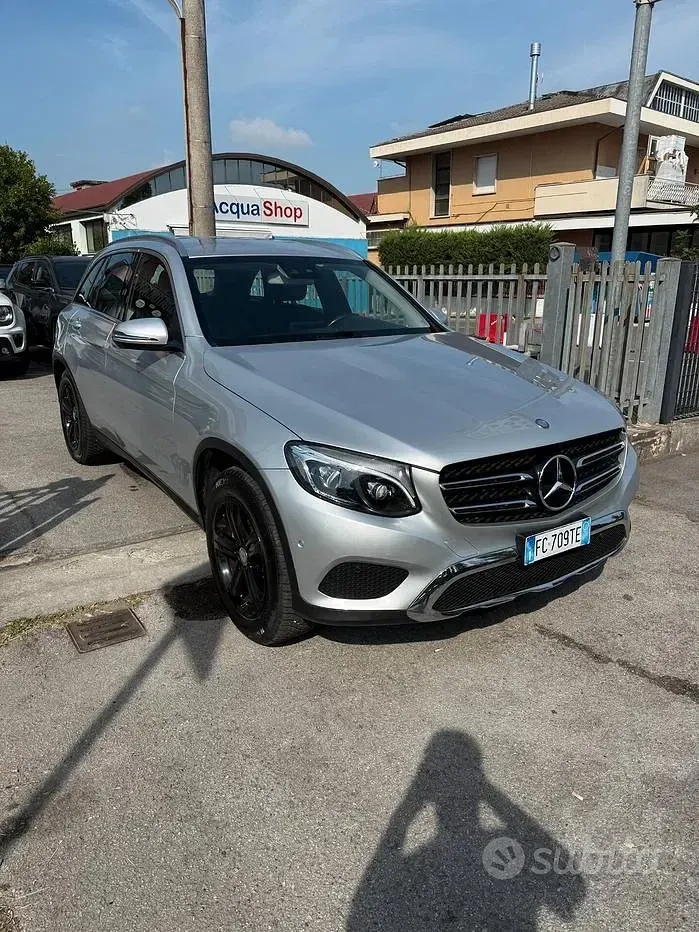 Usata Mercedes GLC250 Exclusive 204 CV (150 kW) 2016 Grigio SUV