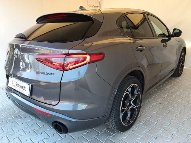 Usata Alfa Romeo Stelvio Veloce 210 CV (154 kW) 2021 Antracite SUV