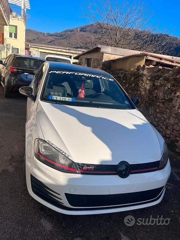 Bianco Usata 2017 VW Golf VII GTI Clubsport Due volumi | 21.000 € - Immagine 1/4