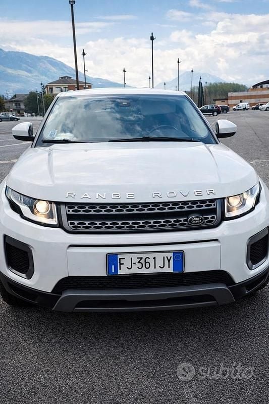 Usata Land Rover Range Rover evoque 150 CV (110 kW) 2017 Bianco SUV