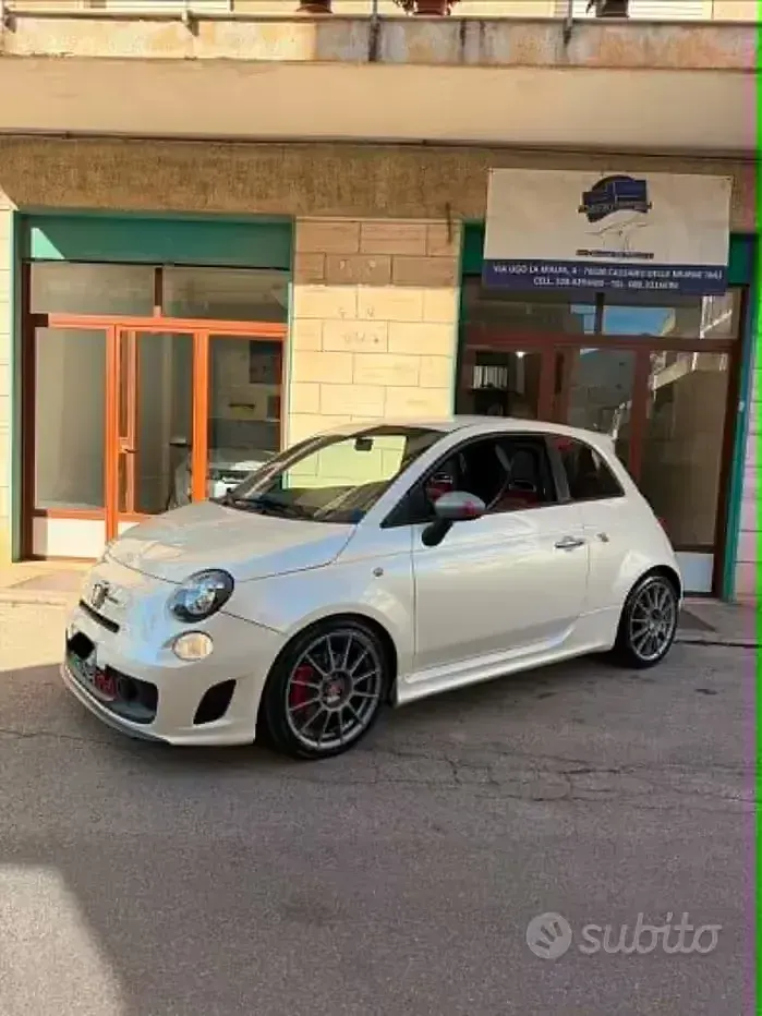 Usata Abarth 500 Esseesse 135 CV (99 kW) 2009 Bianco Utilitaria