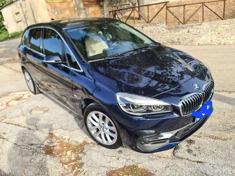 Usata BMW 218 Active Tourer Luxury Line 150 CV (110 kW) 2019 Blu/azzurro Monovolume