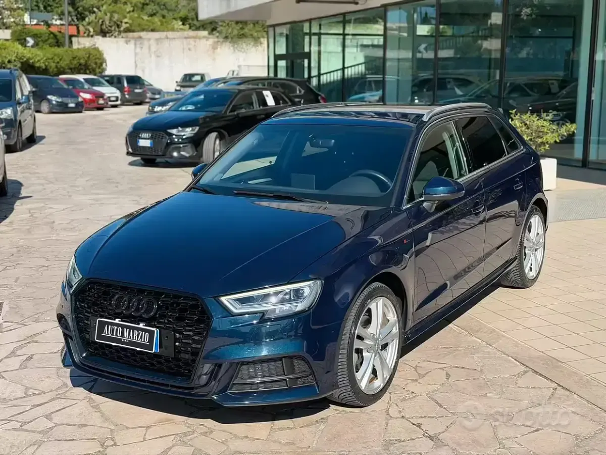 Usata Audi A3 S-Line 116 CV (85 kW) 2019 Blu/azzurro Berlina