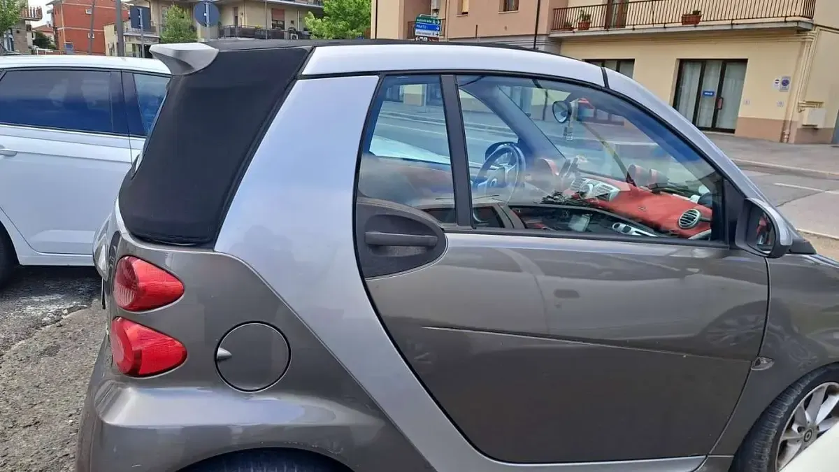 Usata Smart ForTwo Cabrio Pulse 71 CV (52 kW) 2012 Grigio Cabrio