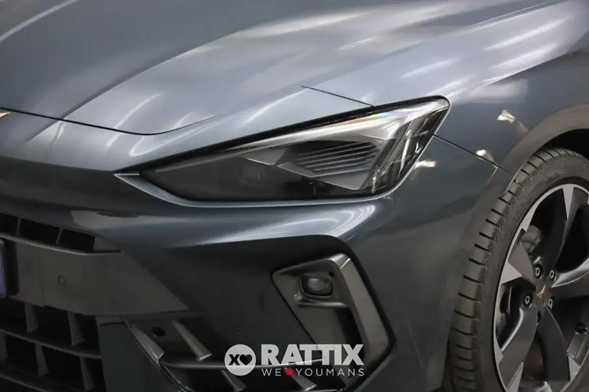 Usata Cupra Leon 150 CV (110 kW) 2025 Grigio Berlina