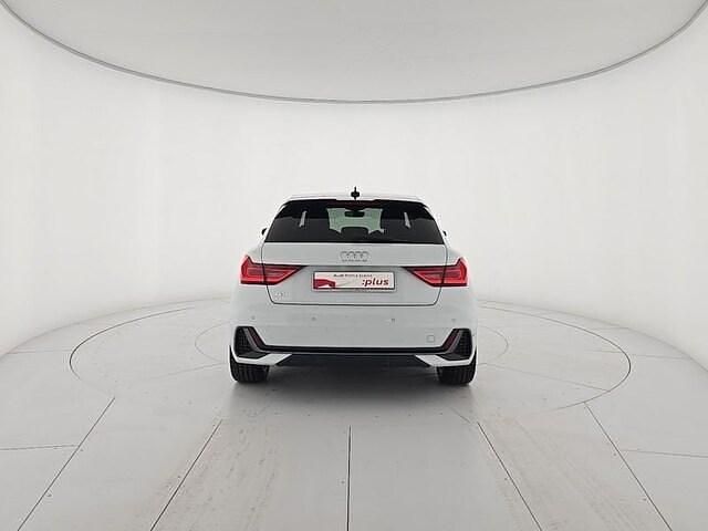 Usata Audi A1 S-Line 150 CV (110 kW) 2024 Bianco ghiaccio metallizzato Utilitaria