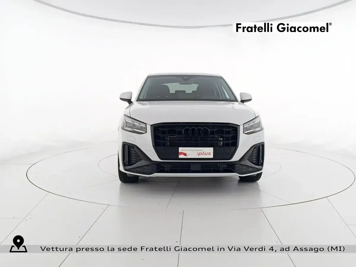 Usata Audi Q2 S-Line 150 CV (110 kW) 2025 Bianco ghiacciaio metallizzato SUV