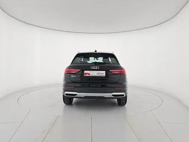 Usata Audi Q3 Advanced 150 CV (110 kW) 2023 Nero mythos metallizzato SUV
