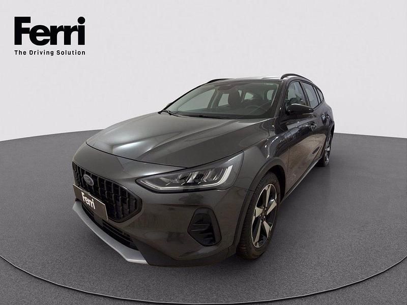 Usata Ford Focus Active 125 CV (91 kW) 2022 Grigio Station wagon