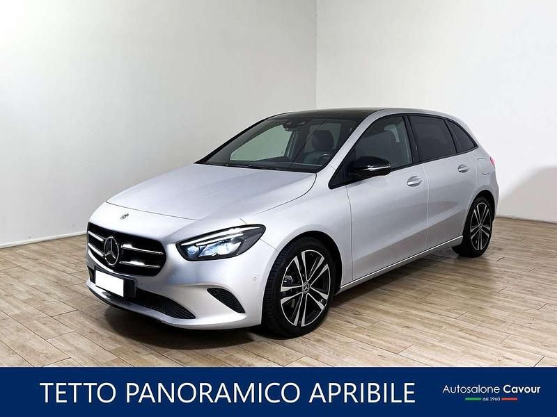 Argento Usata 2020 Mercedes B180 Monovolume | 18.790 € (Buon prezzo) - Immagine 1/4