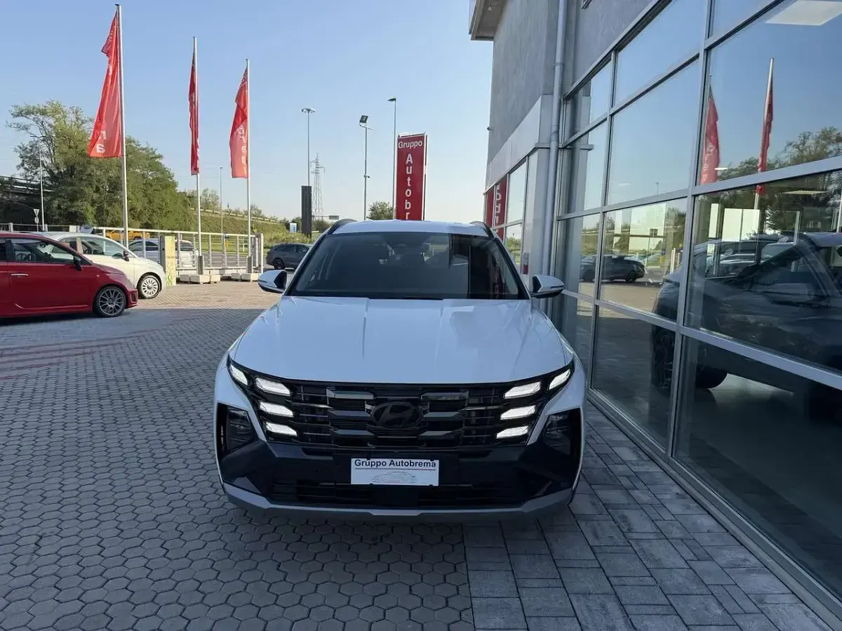 Nuova Hyundai Tucson 179 CV (131 kW) 2026 Bianco SUV