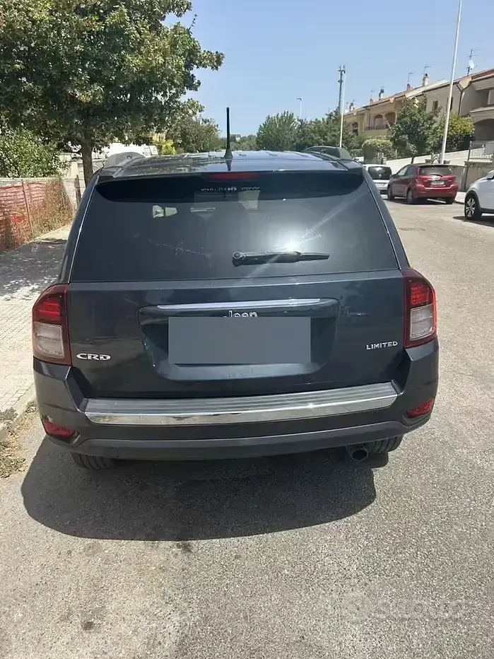 Usata Jeep Compass 163 CV (119 kW) 2013 Nero SUV