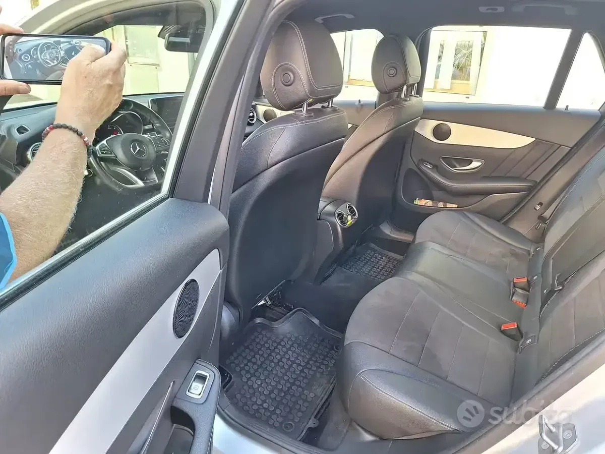 Usata Mercedes GLC220 Premium 170 CV (125 kW) 2018 Grigio SUV