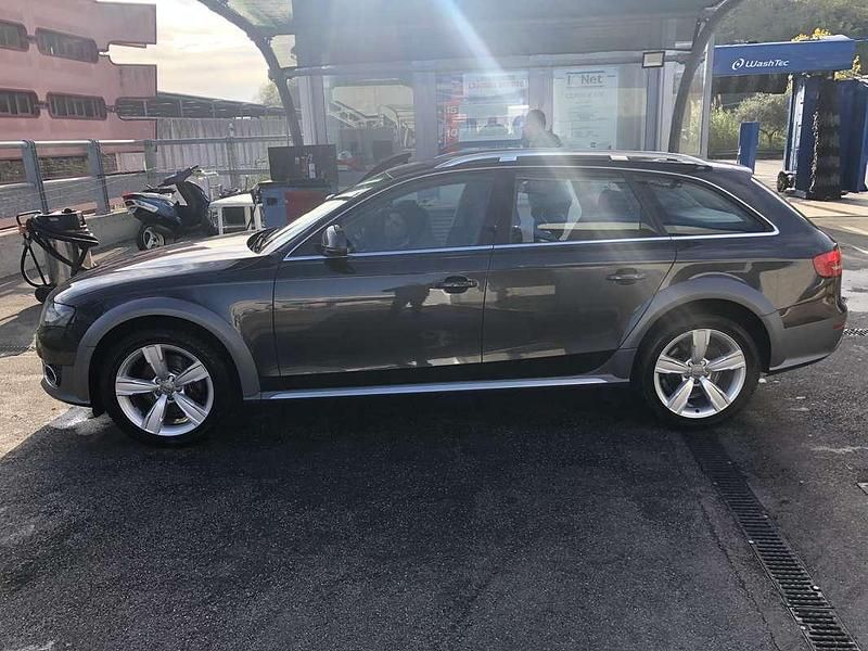 Usata Audi A4 Allroad Advanced 239 CV (175 kW) 2010 Station wagon