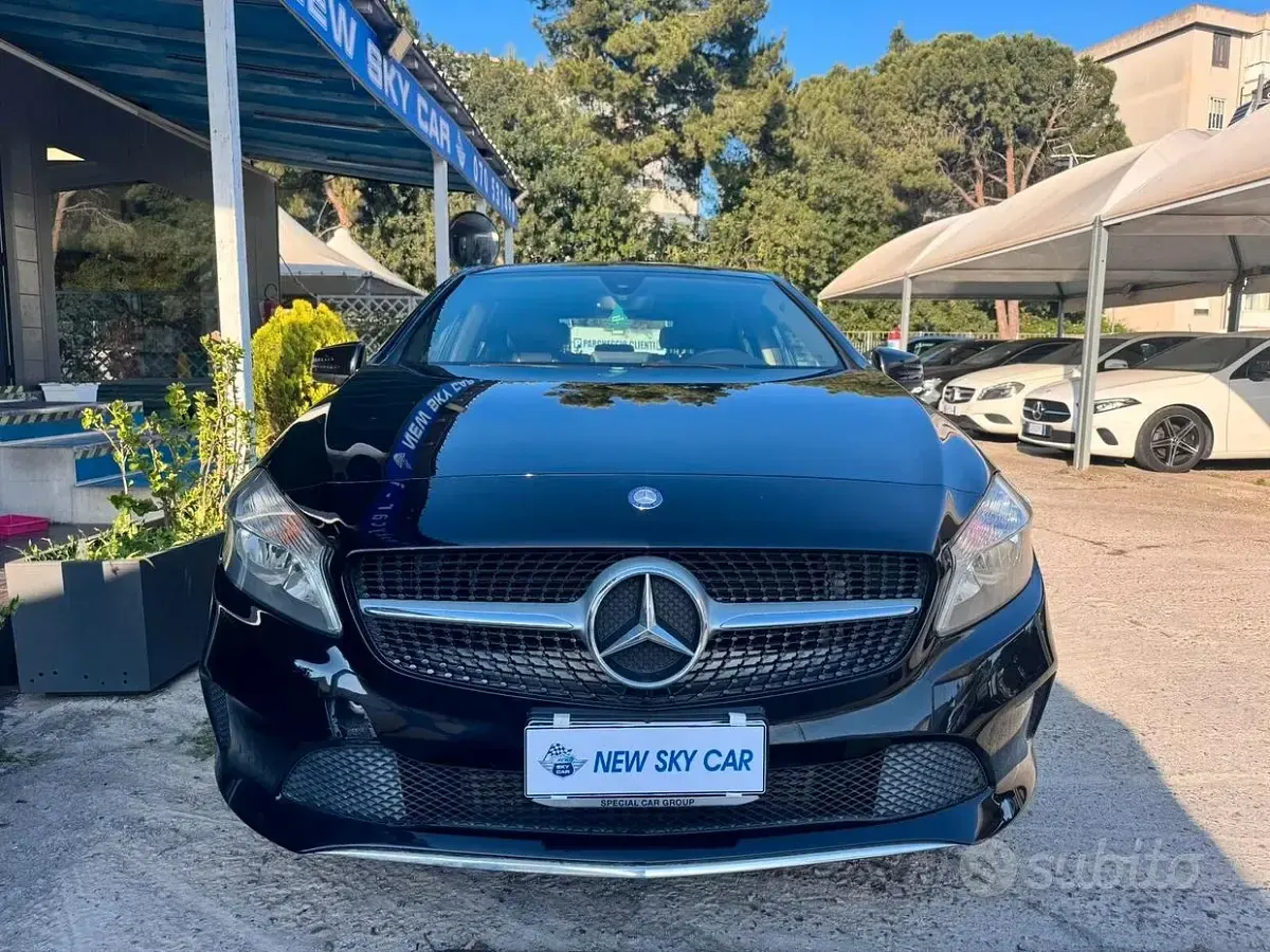 Usata Mercedes A200 136 CV (100 kW) 2016 Nero Berlina