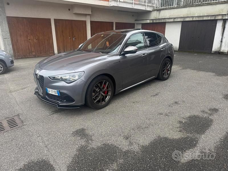 Usata Alfa Romeo Stelvio Ti 210 CV (154 kW) 2021 Grigio SUV
