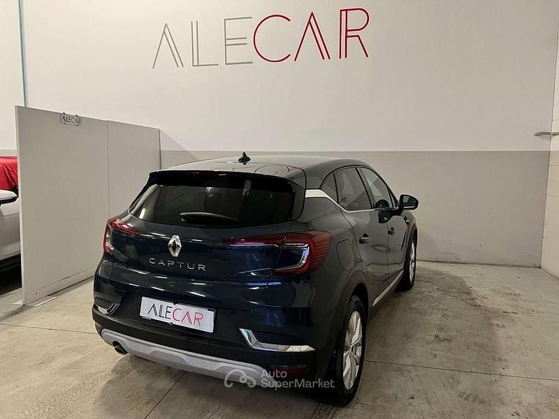 Usata Renault Captur Intens 101 CV (74 kW) 2021 Grigio SUV