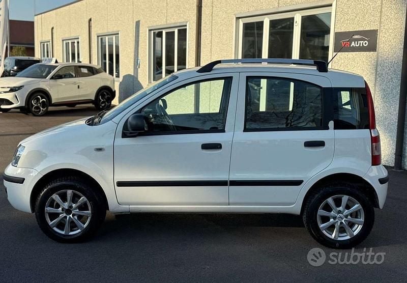 Usata Fiat Panda Dynamic 77 CV (56 kW) 2012 Bianco Utilitaria