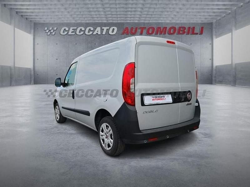 Usata Fiat Doblò 95 CV (69 kW) 2018 Bianco Monovolume