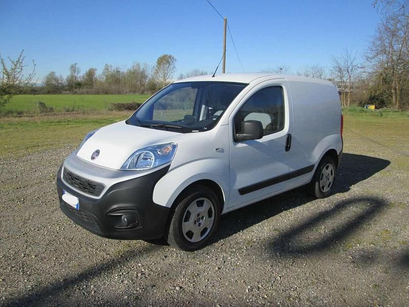 Usata Fiat Fiorino 95 CV (69 kW) 2021 Bianco Monovolume