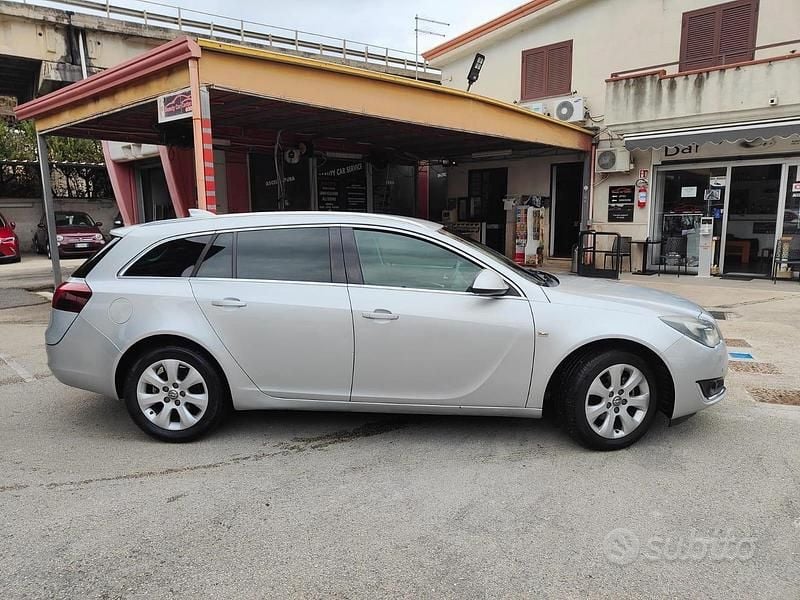 Usata Opel Insignia 136 CV (100 kW) 2017 Grigio Berlina