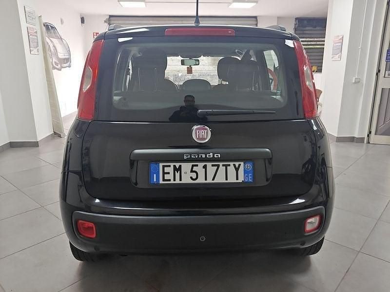 Usata Fiat Panda Lounge 75 CV (55 kW) 2012 Nero Utilitaria