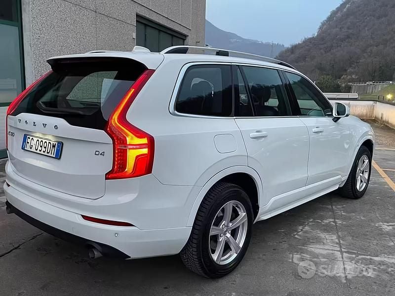 Usata Volvo XC90 Business Edition 190 CV (139 kW) 2016 Bianco SUV