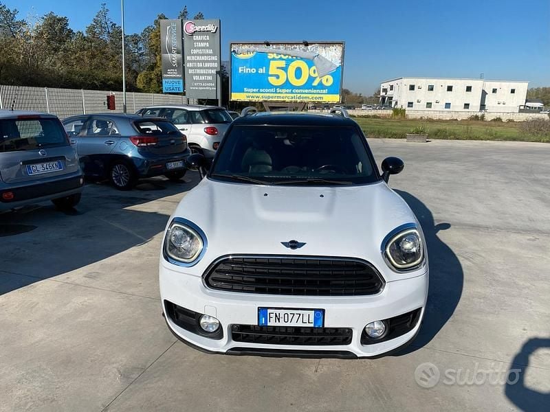 Bianco Usata 2018 Mini Cooper D Countryman Hype SUV | 18.300 € (Buon prezzo) - Immagine 1/4