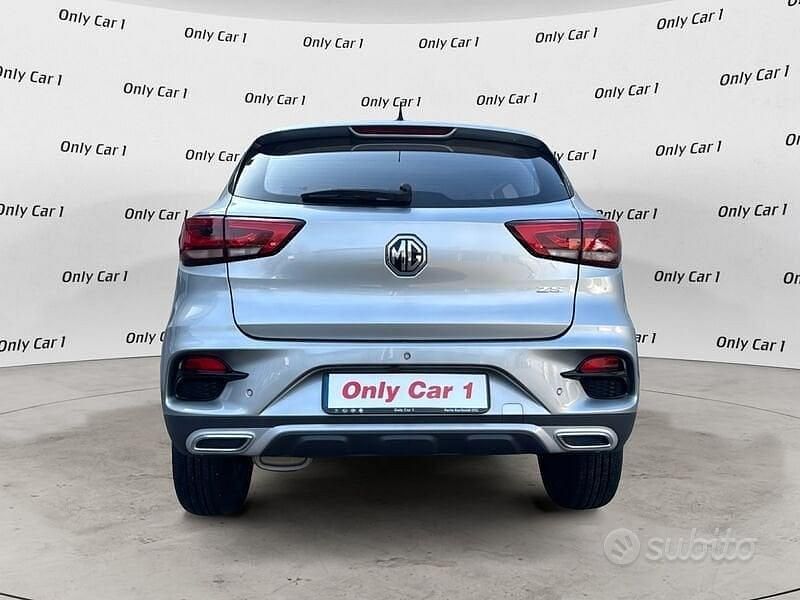 Usata MG ZS Luxury 116 CV (85 kW) 2025 Grigio SUV