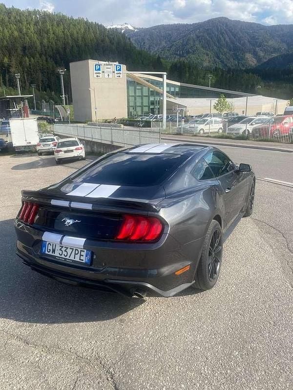 Usata Ford Mustang Fastback 314 CV (230 kW) 2017 Grigio Coupé