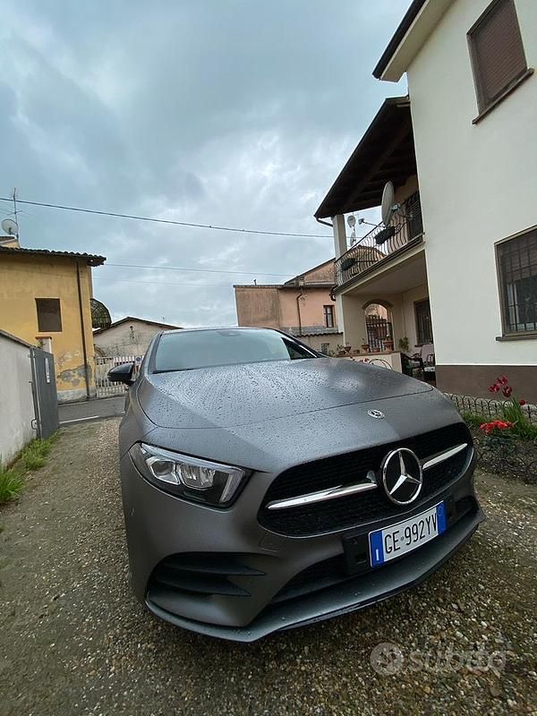 Usata Mercedes A180 2021 Grigio Berlina