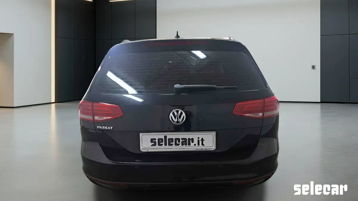 Usata VW Passat Business 150 CV (110 kW) 2018 Nero Station wagon